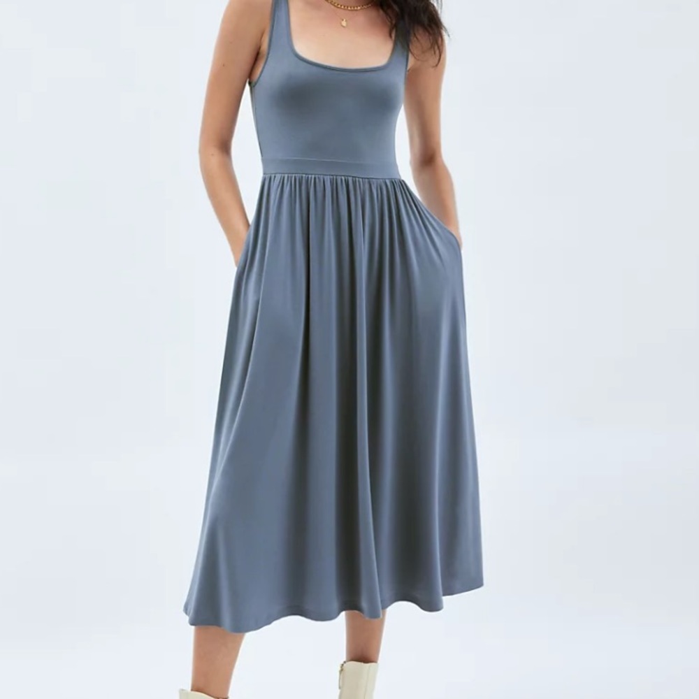 NWT Aritzia Wilfred Market Dress in Slate Blue